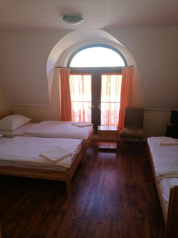 Guest house Matyas Szallas 2*